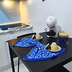 The Whale House Appartement *
